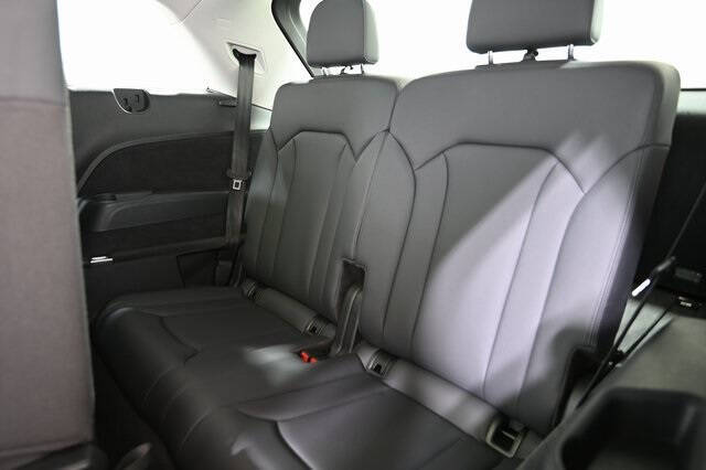 2022 Audi Q7 quattro Premium Plus 55 TFSI