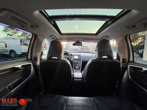 2014 Volvo XC60 T6 Premier Plus