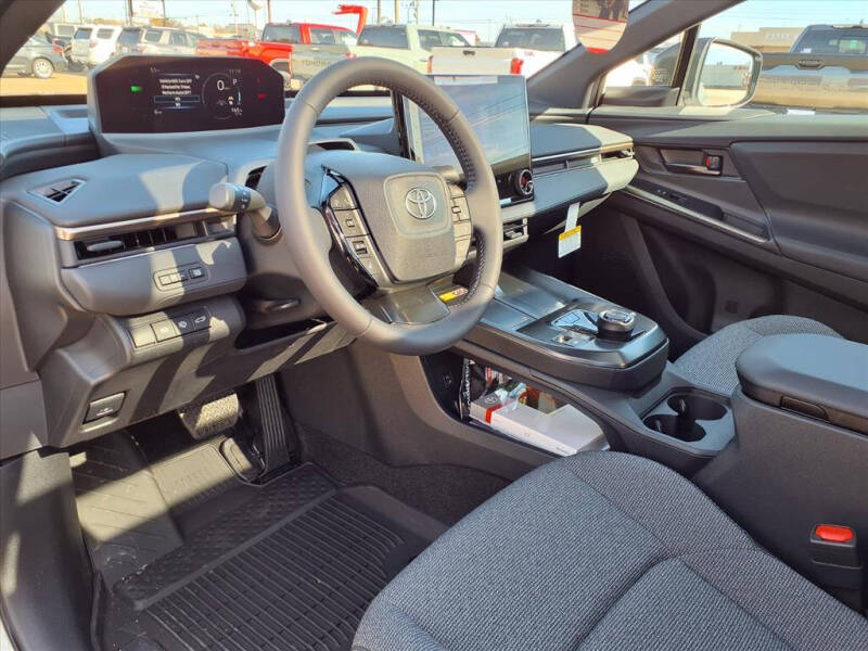 2026 Toyota bZ XLE Plus