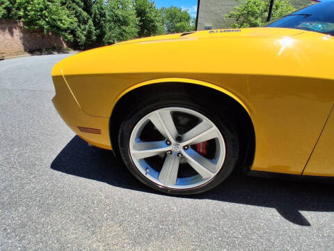 2010 Dodge Challenger SRT8