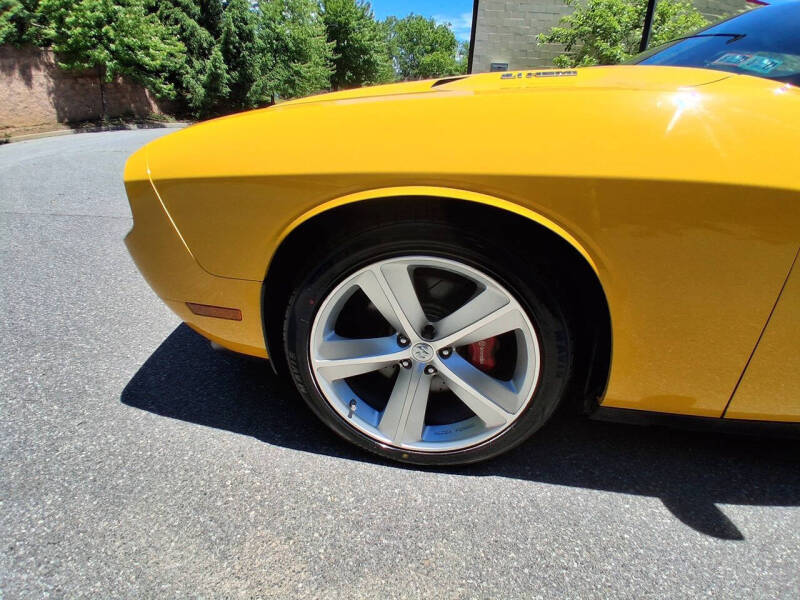 2010 Dodge Challenger SRT8