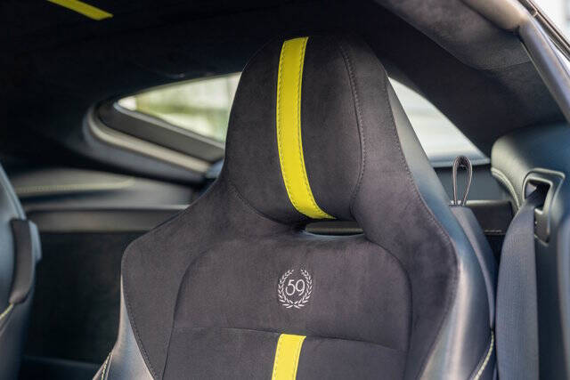 2020 Aston Martin Vantage 5