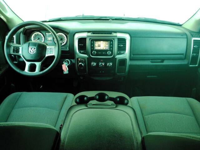 2024 RAM 1500 Classic