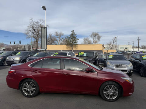 2015 Toyota Camry Hybrid SE