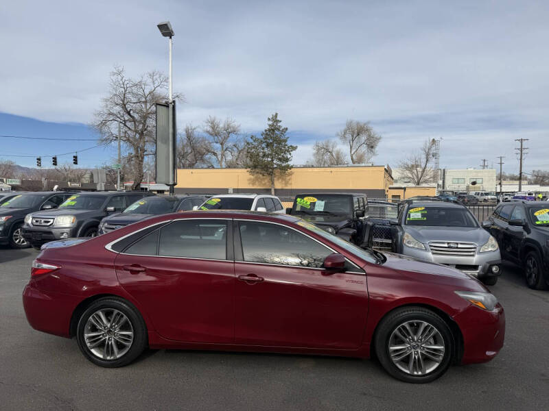 2015 Toyota Camry Hybrid SE