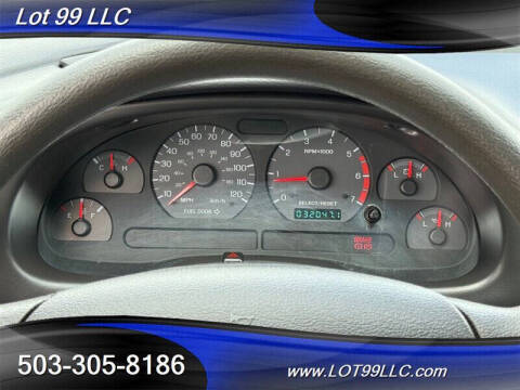2000 Ford Mustang