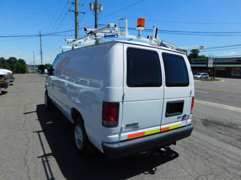 2014 Ford E-Series E-150
