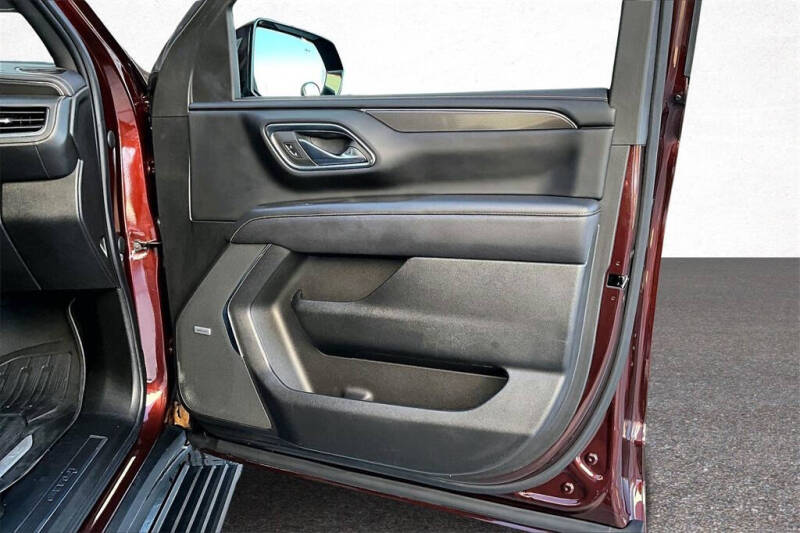 2023 GMC Yukon XL AT4