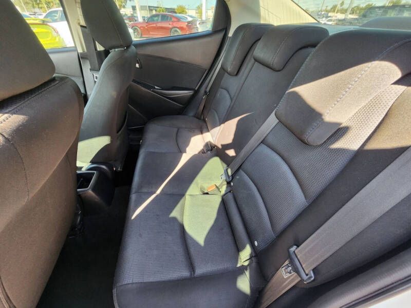 2017 Toyota Yaris iA