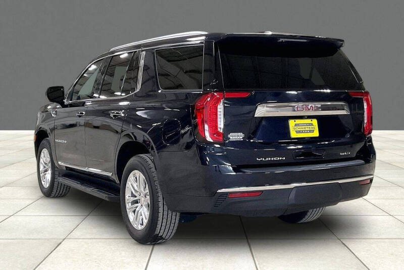 2023 GMC Yukon SLT