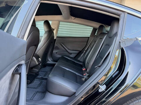 2019 Tesla Model 3 Performance