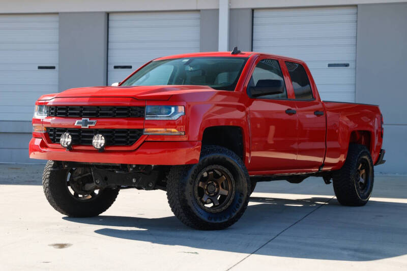 2019 Chevrolet Silverado 1500 LD Custom