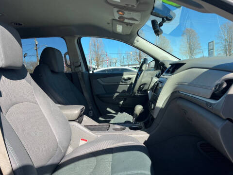 2015 Chevrolet Traverse LS