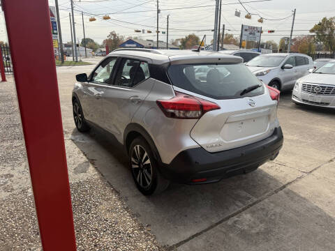 2020 Nissan Kicks SV