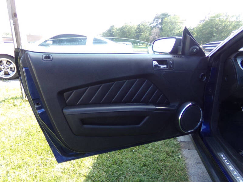 2010 Ford Mustang V6 Premium