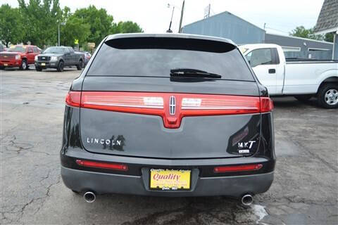 2011 Lincoln MKT