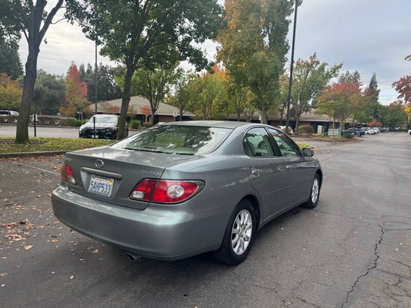 2003 Lexus ES 300