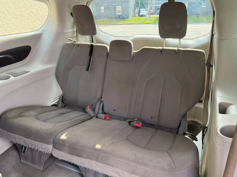 2017 Chrysler Pacifica Touring