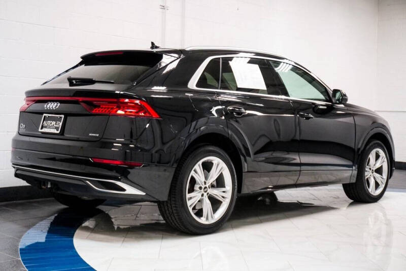 2022 Audi Q8 quattro Premium Plus 55 TFSI