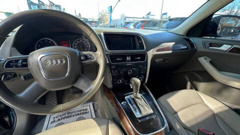 2012 Audi Q5 2.0T quattro Premium Plus