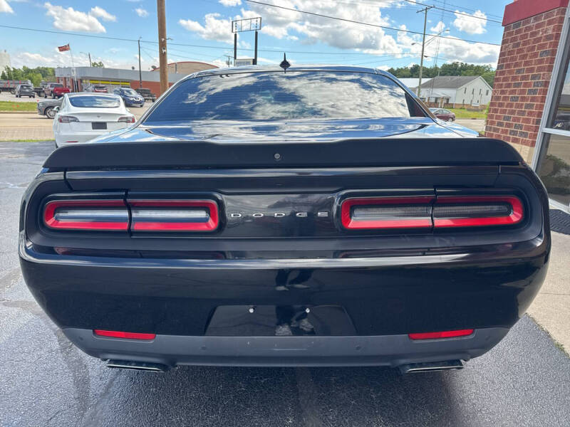 2015 Dodge Challenger R/T Scat Pack