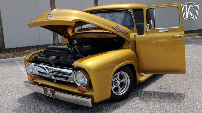 1956 Ford F-100