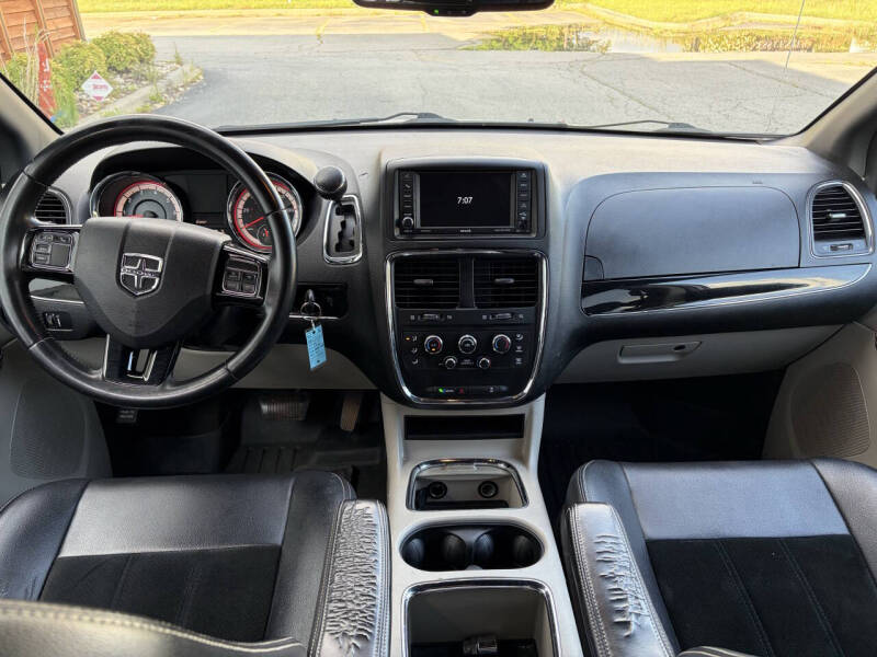 2017 Dodge Grand Caravan SXT
