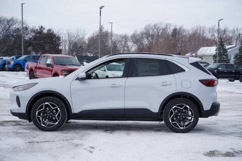 2026 Ford Escape Hybrid Platinum