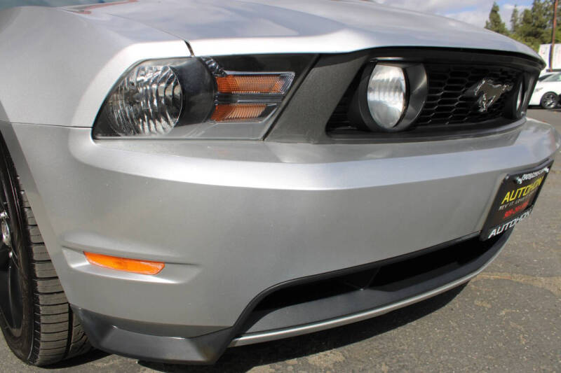 2011 Ford Mustang
