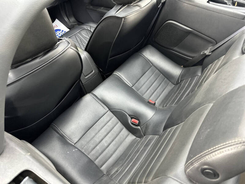 2013 Ford Mustang V6