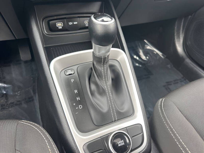 2024 Hyundai Venue SEL