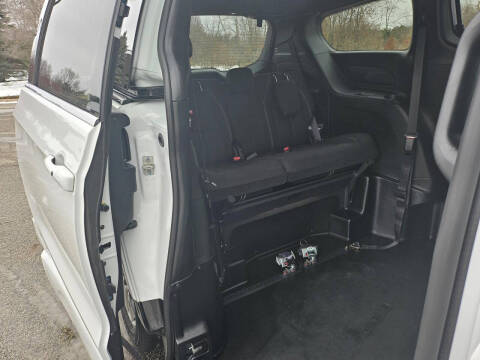 2024 Chrysler Pacifica Touring