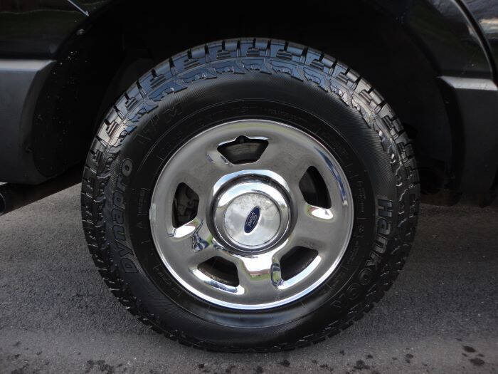 2003 Ford Expedition XLT