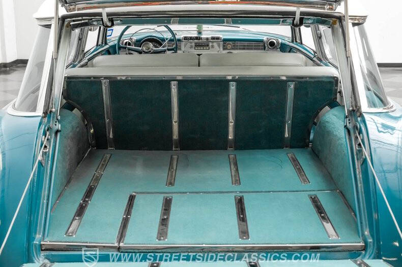 1956 Pontiac Star Chief