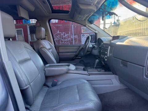 2004 Nissan Armada LE