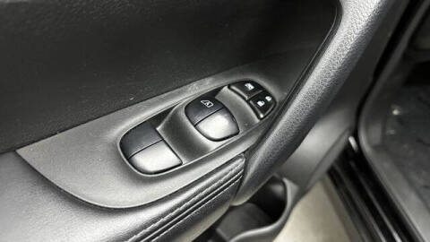 2021 Nissan Rogue Sport SV