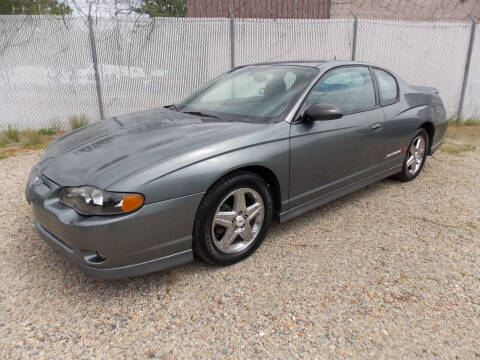 2005 Chevrolet Monte Carlo for sale at Amazing Auto Center in Capitol Heights MD