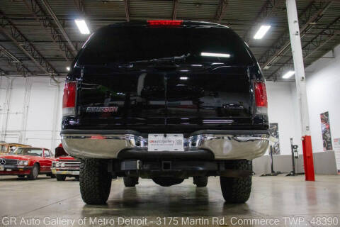 2005 Ford Excursion XLT