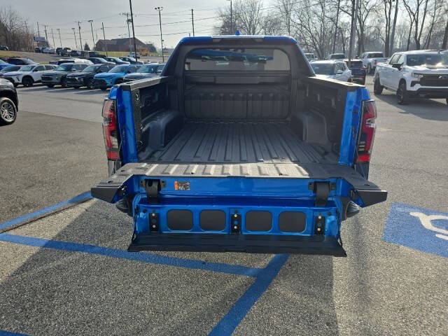 2025 Chevrolet Silverado EV RST