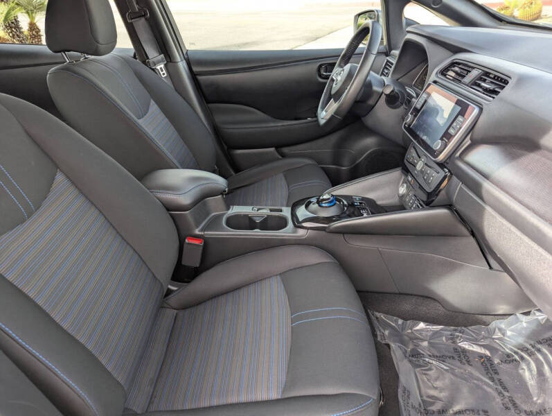 2024 Nissan LEAF SV PLUS