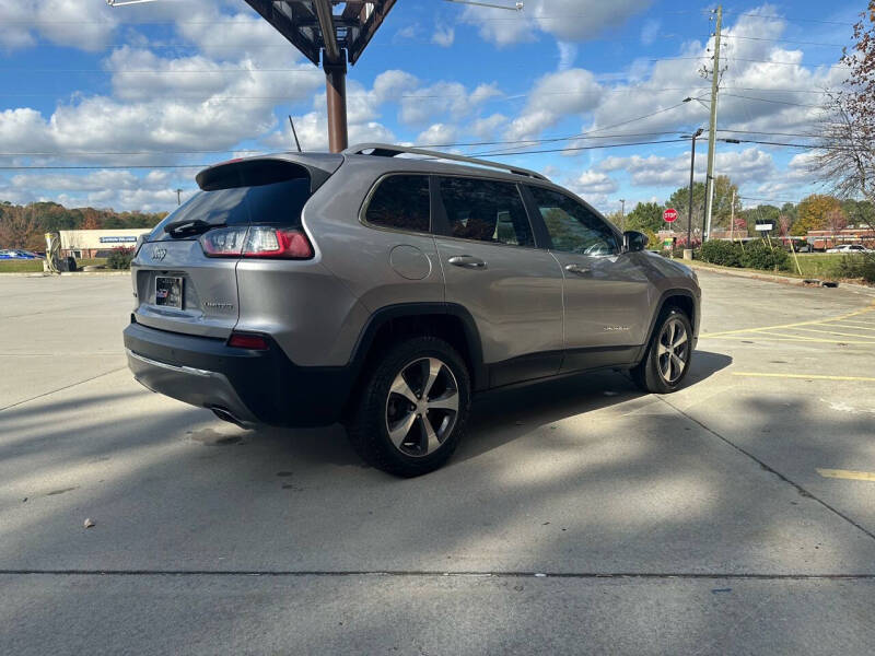 2019 Jeep Cherokee Limited photo 31