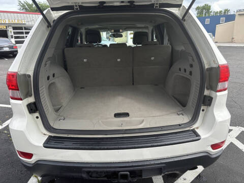 2011 Jeep Grand Cherokee Laredo