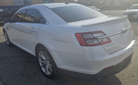 2013 Ford Taurus SEL