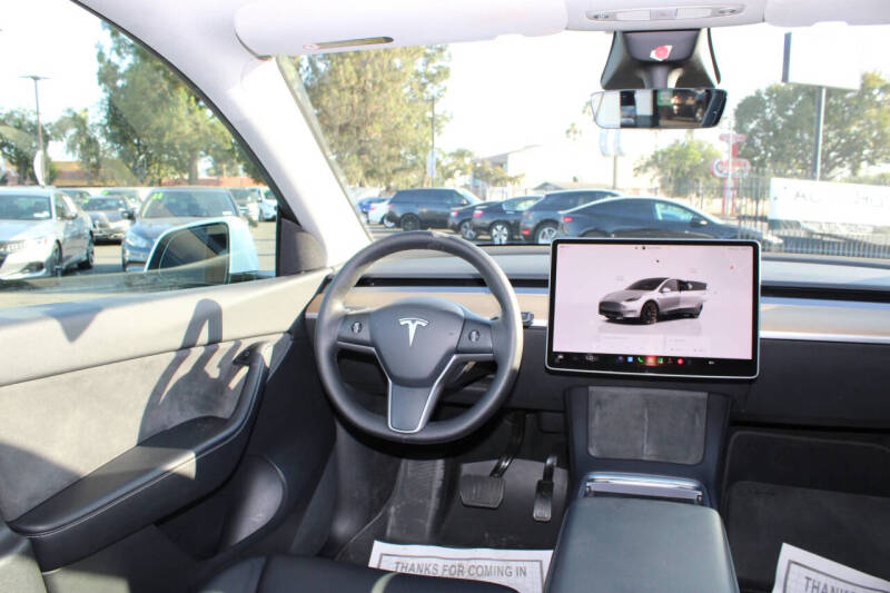 2022 Tesla Model Y Long Range
