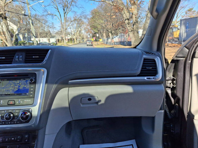 2016 GMC Acadia SLT-1