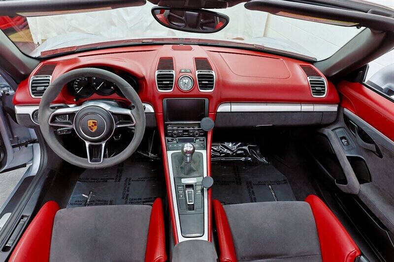 2016 Porsche Boxster Spyder