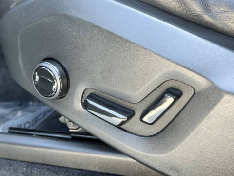 2022 Volvo XC90 T5 Momentum