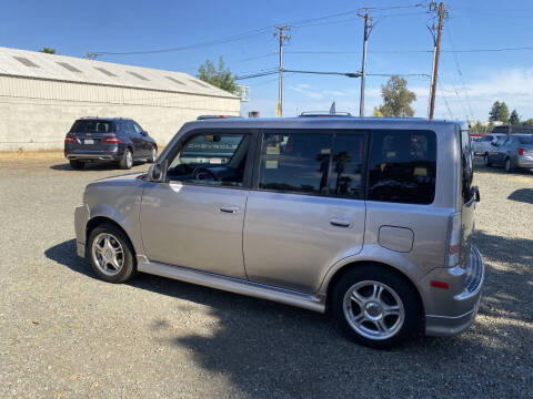 2004 Scion xB