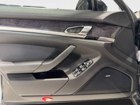 2014 Porsche Panamera S E-Hybrid