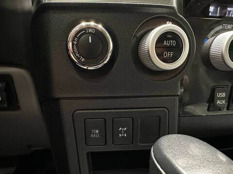 2018 Toyota Sequoia SR5